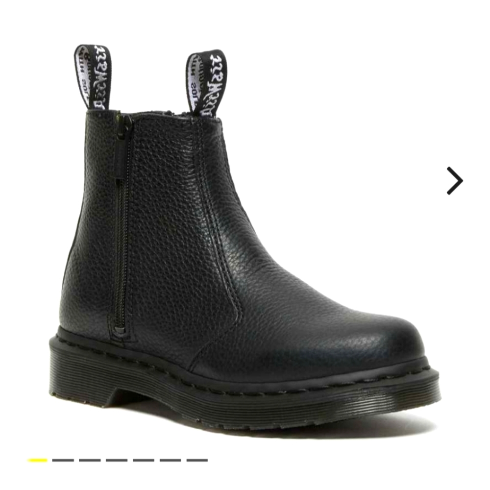 Dr Martens 2976 WOMEN'S LEATHER ZIPPER CHELSEA BOOTS